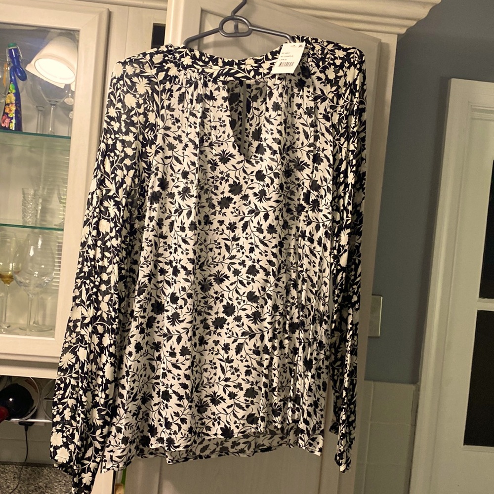 NET BLACK AND WHITE FLORAL PRINT LONG SLEEVE TOP